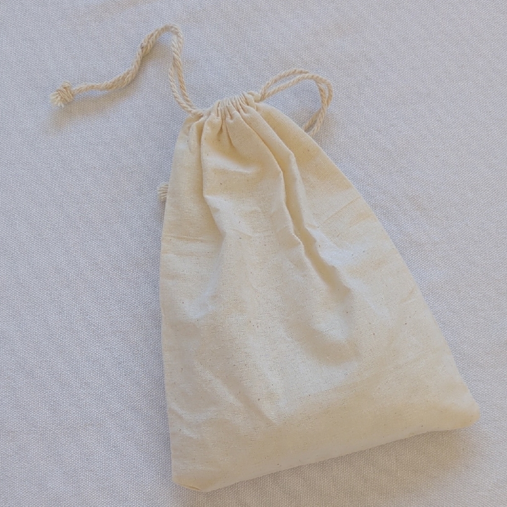 Chic Gray and White Letter Board with Pouch - Picture 5 of 7